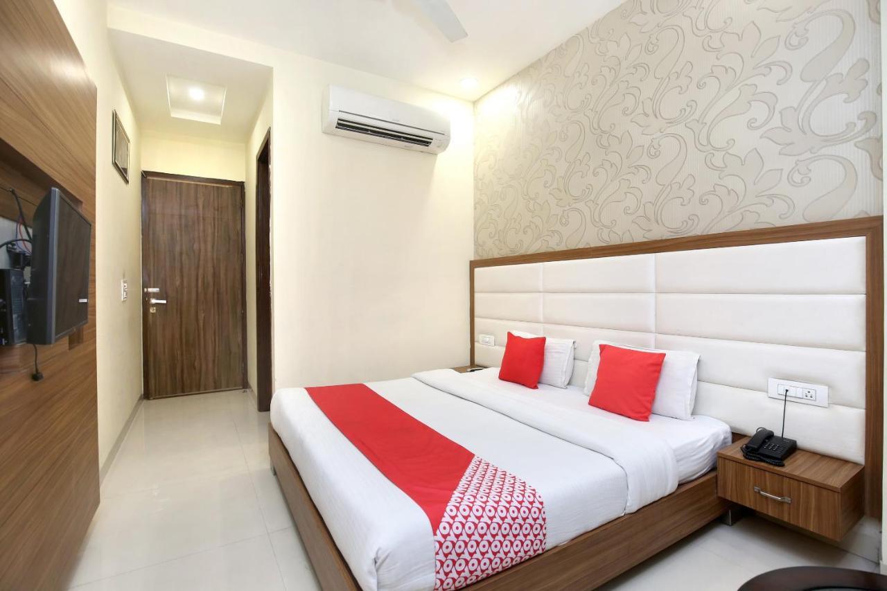 Capital O 8510 Welcome Inn Amritsar Esterno foto