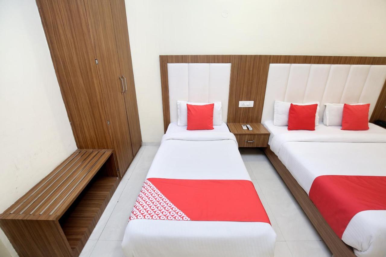 Capital O 8510 Welcome Inn Amritsar Esterno foto
