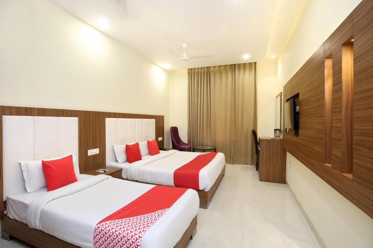 Capital O 8510 Welcome Inn Amritsar Esterno foto