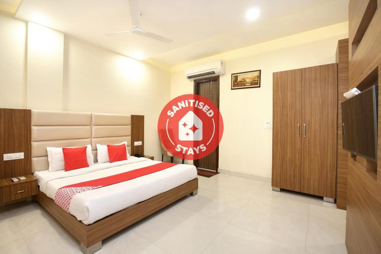 Capital O 8510 Welcome Inn Amritsar Esterno foto